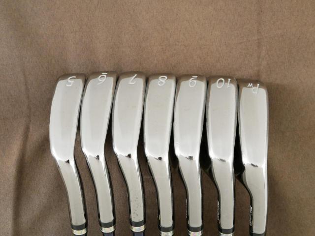 Iron set : Maruman : ชุดเหล็ก Maruman Majesty Royal SP (รุ่นท๊อปสุด ตีง่าย เด้ง ไกลมากๆ) มีเหล็ก 5-10,Pw (7 ชิ้น ระยะเทียบเท่า 4-Pw) ก้านกราไฟต์ Flex R