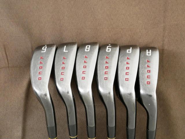 Iron set : Daiwa : ชุดเหล็ก Daiwa Labospec FF-247 (หน้าเด้ง ตีไกลสุด ง่ายสุดของ Daiwa) มีเหล็ก 6-Pw,Aw (6 ชิ้น) ก้านกราไฟต์ Flex R