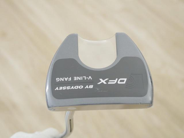 Putter : All : **ของใหม่ ยังไม่แกะพลาสติก** พัตเตอร์ Odyssey DFX V-Line Fang (รุ่นปี 2025) ยาว 33 นิ้ว