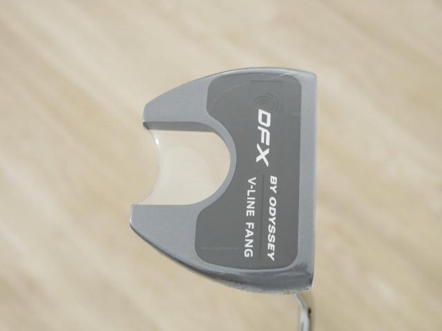 Putter : All : **ของใหม่ ยังไม่แกะพลาสติก** พัตเตอร์ Odyssey DFX V-Line Fang (รุ่นปี 2025) ยาว 34 นิ้ว