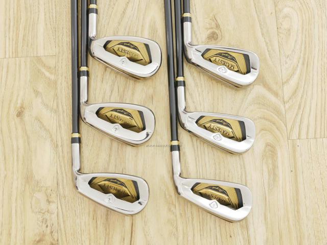 Iron set : Maruman : ชุดเหล็ก Maruman Majesty Royale (รุ่นท๊อปสุด ปี 2021 ของใหม่ 8 หมื่นบาท) มีเหล็ก 6-10,Pw (6 ชิ้น เบอร์ 6 ตีระยะเท่าเบอร์ 5 ของรุ่นอื่น) ก้านกราไฟต์ Flex R