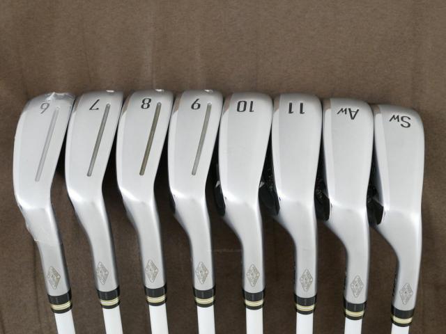 Iron set : Honma : ชุดเหล็ก Honma Beres AIZU (รุ่นปี 2023) มีเหล็ก 6-11,Aw,Sw (8 ชิ้น เทียบเท่า 5-Pw,Aw,Sw) ก้าน Honma ARMRQ MX Flex S (2 ดาว)