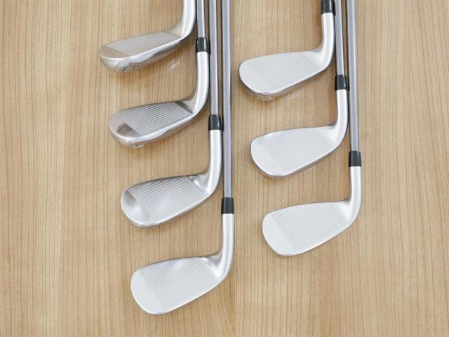 Iron set : Titleist : ชุดเหล็ก Titleist T400 (ตีง่ายที่สุด ไกลที่สุด ออกปี 2020) มีเหล็ก 7-Pw,43,49,55 (7 ชิ้น) ก้านกราไฟต์ Mitsubishi TENSEI 40 Flex R2