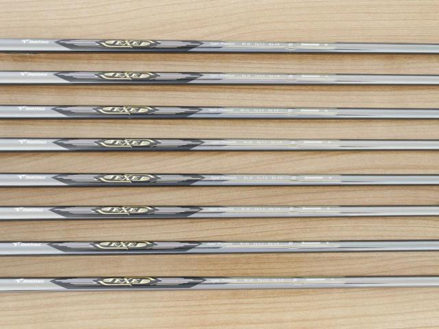 Iron set : Tourstage : ชุดเหล็ก Tourstage EXE Super Premium (ตัวท้อปสุด หน้าเด้ง) มีเหล็ก 5-Pw,Aw,Sw (8 ชิ้น) ก้านกราไฟต์ Flex R