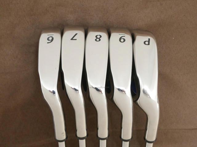 Iron set : Callaway : ชุดเหล็ก Callaway Strata มีเหล็ก 6-Pw (5 ชิ้น) ก้านเหล็ก Uniflex