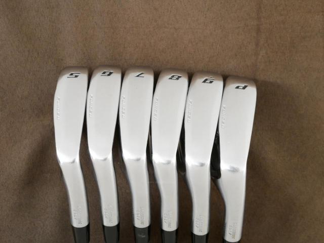 Iron set : Bridgestone : ชุดเหล็ก Bridgestone Tour B X-CB Forged (ออกปี 2018 นุ่ม แน่น) มีเหล็ก 5-PW (6 ชิ้น) ก้านเหล็ก Dynamic Gold S200