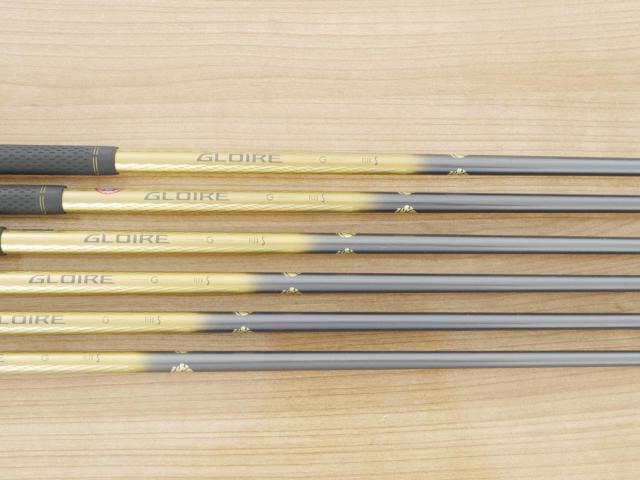 Iron set : Taylormade : ชุดเหล็ก Taylormade Gloire G (รุ่นท๊อปสุด ตีไกลมากๆ เหล็ก 7 Loft 26.5 หน้าเด้ง) มีเหล็ก 6-Pw,Aw (6 ชิ้น) ก้านกราไฟต์ Flex S