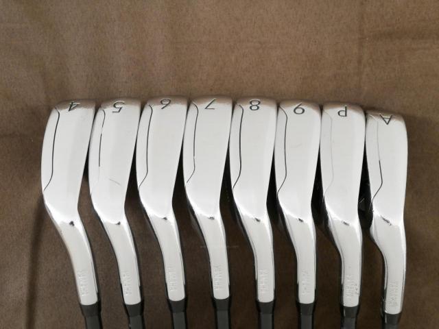 Iron set : Yamaha : ชุดเหล็ก Yamaha Inpres X D Black (หน้า Maraging เด้ง ไกลมากๆ) มีเหล็ก 4-Pw,Aw (8 ชิ้น) ก้านกราไฟต์ Flex R