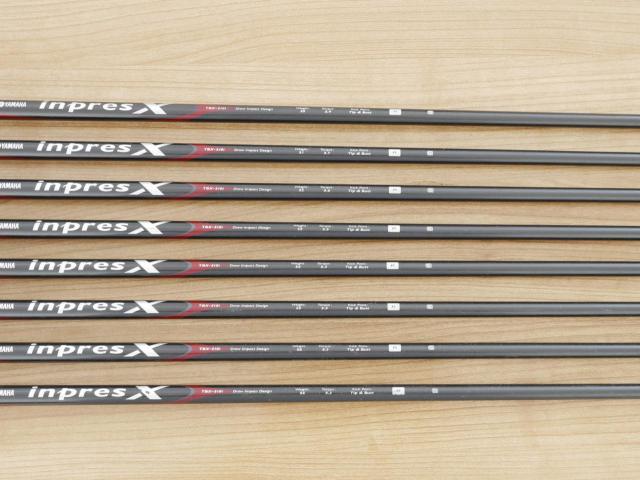 Iron set : Yamaha : ชุดเหล็ก Yamaha Inpres X D Black (หน้า Maraging เด้ง ไกลมากๆ) มีเหล็ก 4-Pw,Aw (8 ชิ้น) ก้านกราไฟต์ Flex R
