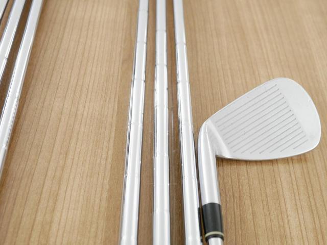 Iron set : Fourteen : ชุดเหล็ก Fourteen FH900 Forged (ปี 2019 นุ่มมากๆ) มีเหล็ก 4-Pw (7 ชิ้น) ก้านเหล็ก Dynamic Gold S200