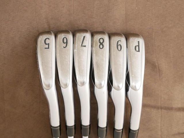 Iron set : Titleist : ชุดเหล็ก Titleist 716 T-MB Forged (ออกปี 2016) มีเหล็ก 5-Pw (6 ชิ้น) ก้านเหล็ก Dynamic Gold SL S300