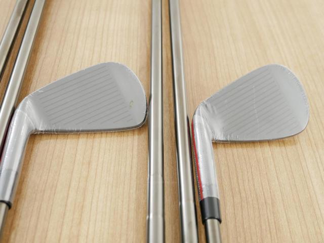 Iron set : Taylormade : **ของใหม่ ยังไม่แกะพลาสติก** ชุดเหล็ก Taylormade P7CB Forged Designer Series (หายาก ซีรี่ย์ท้อปสุด ล่าสุด ปี 2025) มีเหล็ก 5-Pw (6 ชิ้น) ก้านเหล็ก NS Pro Modus 120 Flex S