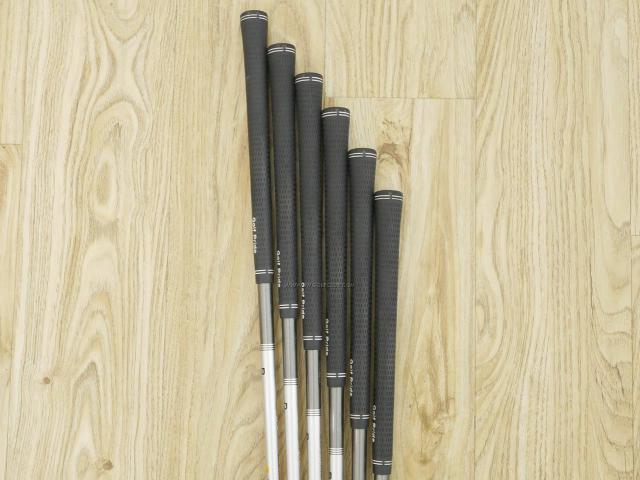 Iron set : Other Brand : ชุดเหล็ก Ryoma DSI (รุ่นล่าสุด ตีง่ายมาก ไกลมากๆ หายากสุดๆ) มีเหล็ก 5-Pw (6 ชิ้น) ก้าน Steelfiber i70 Flex R