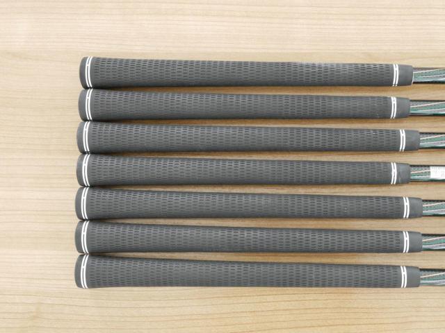 Iron set : Tourstage : ชุดเหล็ก Tourstage PHYZ Forged (ซีรี่ย์ท๊อป นุ่มไกล) มีเหล็ก 5-Pw,Aw (7 ชิ้น) ก้านกราไฟต์ Flex R