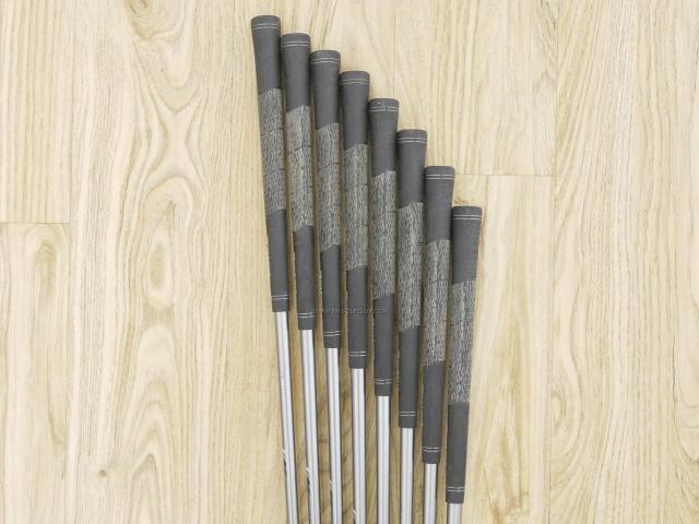 Iron set : Daiwa : ชุดเหล็ก Team Daiwa TDP-90 Forged มีเหล็ก 3-Pw (8 ชิ้น) ก้านกราไฟต์ Flex R