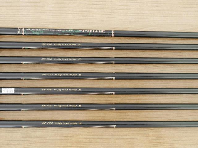 Iron set : XXIO : ชุดเหล็ก XXIO Prime 7 (รุ่นท๊อปสุด ตีง่าย ไกล) มีเหล็ก 5-Pw,Aw (7 ชิ้น) ก้านกราไฟต์ SP-700 Flex R