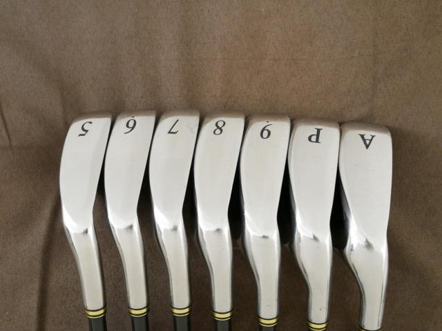 Iron set : XXIO : ชุดเหล็ก XXIO Prime 7 (รุ่นท๊อปสุด ตีง่าย ไกล) มีเหล็ก 5-Pw,Aw (7 ชิ้น) ก้านกราไฟต์ SP-700 Flex R