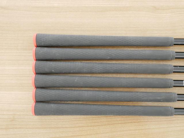 Iron set : RC Royal Collection : ชุดเหล็ก RC (Royal Collection) AM-X (ออกปี 2023) มีเหล็ก 5-Pw (6 ชิ้น) ก้านกราไฟต์ Flex R