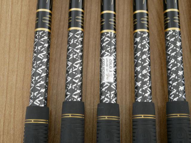 Iron set : Honma : ชุดเหล็ก Honma Beres Black Forged (ออกปี 2022 สวยมากๆ) มีเหล็ก 6-11,Sw (7 ชิ้น เทียบเท่า 5-Pw,Sw) ก้าน ARMRQ MX Flex R