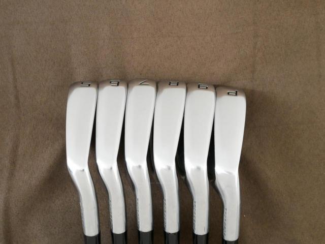 Iron set : Taylormade : ชุดเหล็ก Taylormade P8CB Forged (ซีรี่ย์ท้อปสุด ล่าสุด ออกปี 2025) มีเหล็ก 5-Pw (6 ชิ้น) ก้านเหล็ก NS Pro Modus 105 Flex S
