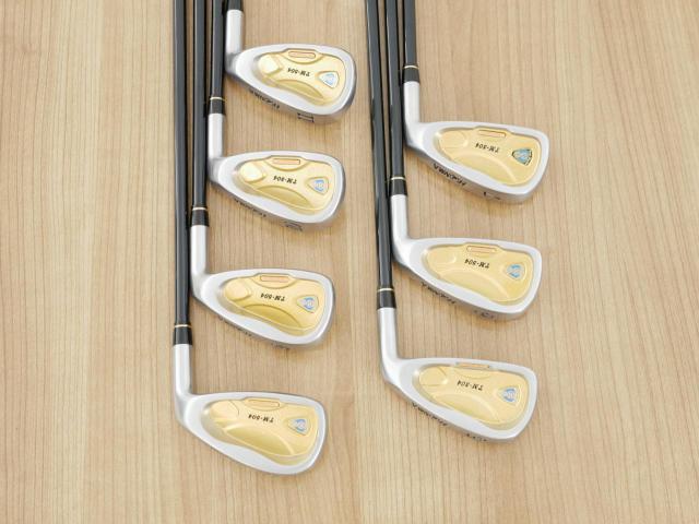 Iron set : Honma : **ก้าน 3 ดาว** ชุดเหล็ก Honma TwinMarks TM-504 มีเหล็ก 5-11 (7 ชิ้น) ก้านกราไฟต์ ARMRQ 851 Flex R (3 ดาว)