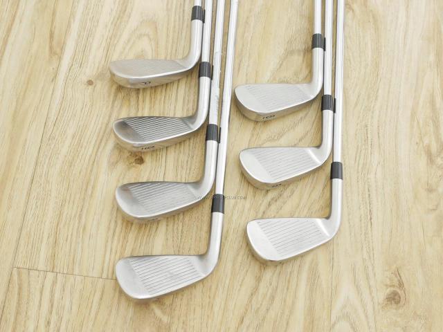 Iron set : Callaway : ชุดเหล็ก Callaway RAZR X Tour มีเหล็ก 4-Pw (7 ชิ้น) ก้านเหล็ก NS Pro 950 Flex R