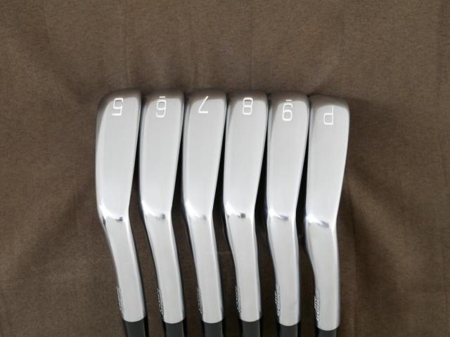 Iron set : Mizuno : ชุดเหล็ก Mizuno Pro 245 Forged (ปี 2024 นุ่ม แน่น ระยะดี) มีเหล็ก 5-Pw (6 ชิ้น) ก้านเหล็ก NS Pro 950 NEO Flex S