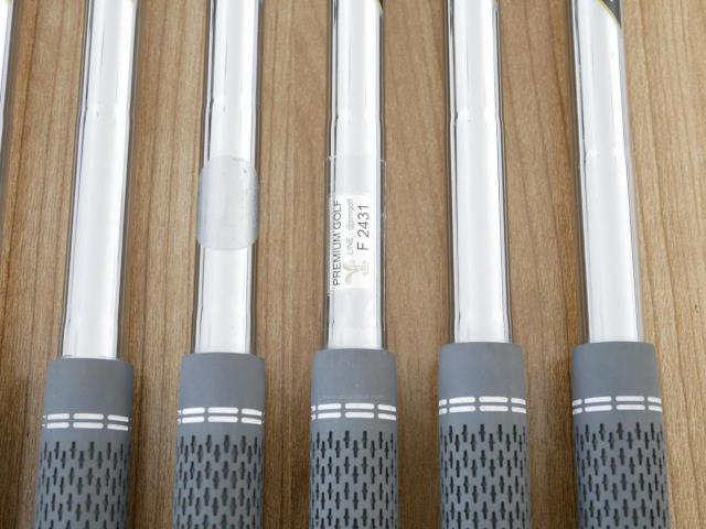 Iron set : Taylormade : ชุดเหล็ก Taylormade P770 Forged (รุ่นปี 2023 นุ่ม แน่น)  มีเหล็ก 5-Pw (6 ชิ้น) ก้านเหล็ก Dynamic Gold EX Weight Lock Tour Issue S200