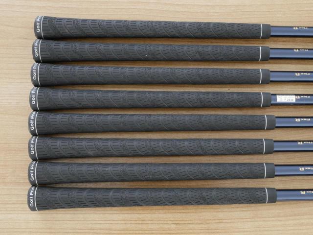 Iron set : Maruman : ชุดเหล็ก Maruman Metabio AG-30 (หน้า Maraging เด้ง) มีเหล็ก 5-Pw,Aw,Sw (8 ชิ้น) ก้านกราไฟต์ Flex R