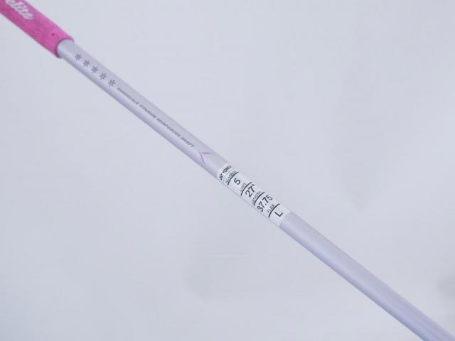 Lady club : All : ไม้กระเทย Yonex Fiore (เบา นุ่ม ตีง่ายมากๆ) Loft 27 Flex L