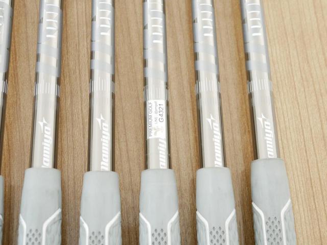 Iron set : Miura : ชุดเหล็ก Miura CB-301R Forged (ออกปี 2020 นุ่มมากๆๆ) มีเหล็ก 5-Pw (6 ชิ้น) ก้านกราไฟต์ UST Mamiya RECOIL 660 F3 Flex R