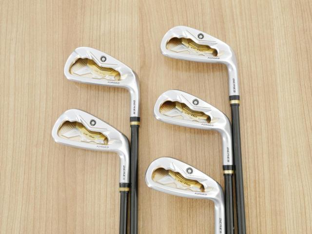 Iron set : Honma : ชุดเหล็ก Honma Beres IS-02 (หน้าเด้ง Forged) มีเหล็ก 7-11 (5 ชิ้น เทียบเท่า 6-Pw) ก้าน ARMRQ 6 (49) Flex R (2 ดาว)
