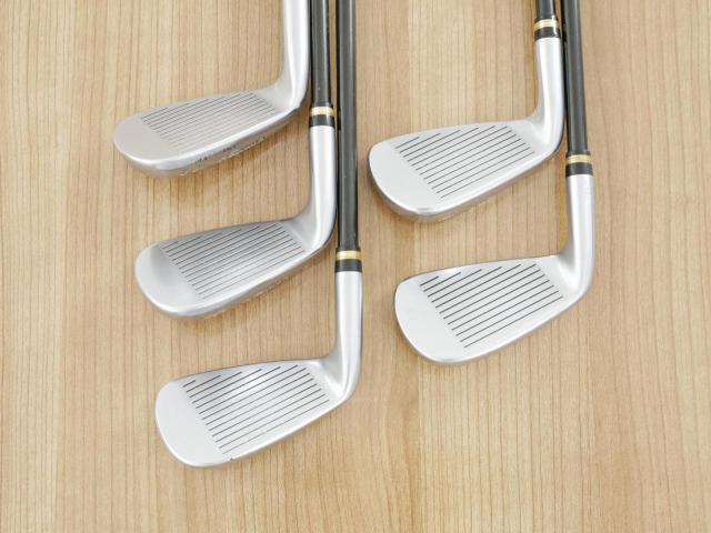 Iron set : Honma : ชุดเหล็ก Honma Beres IS-02 (หน้าเด้ง Forged) มีเหล็ก 7-11 (5 ชิ้น เทียบเท่า 6-Pw) ก้าน ARMRQ 6 (49) Flex R (2 ดาว)
