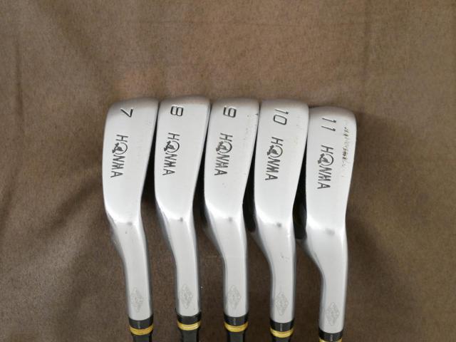 Iron set : Honma : ชุดเหล็ก Honma Beres IS-02 (หน้าเด้ง Forged) มีเหล็ก 7-11 (5 ชิ้น เทียบเท่า 6-Pw) ก้าน ARMRQ 6 (49) Flex R (2 ดาว)