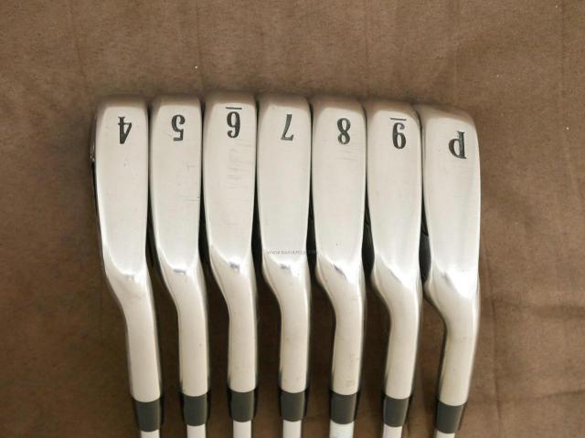 Iron set : Callaway : ชุดเหล็ก Callaway X-22 Tour มีเหล็ก 4-Pw (7 ชิ้น) ก้านเหล็ก NS Pro Flex R