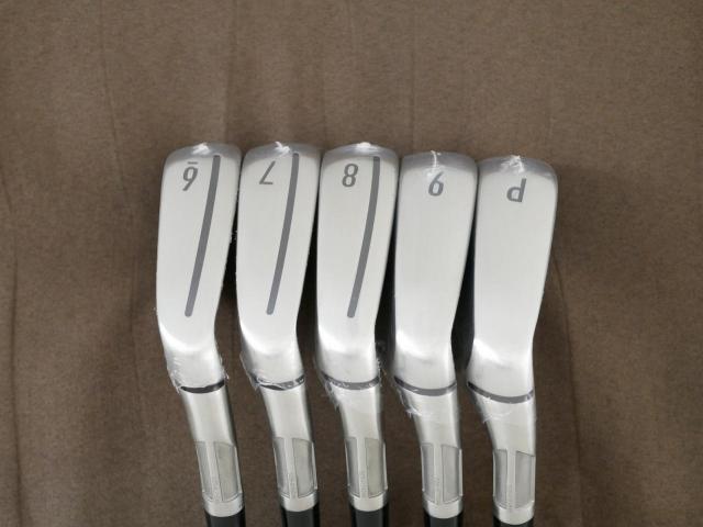 Iron set : Taylormade : **ของใหม่ ยังไม่แกะพลาสติก** ชุดเหล็ก Taylormade Stealth (ออกปี 2022 Japan Spec.) มีเหล็ก 6-Pw (5 ชิ้น) ก้านกราไฟต์ Mitsubishi Tensei TM60 Flex R