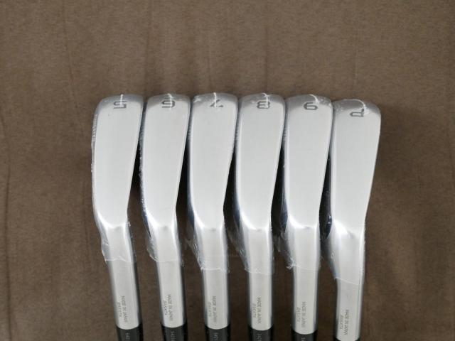 Iron set : Honma : **ของใหม่ ยังไม่แกะพลาสติก** ชุดเหล็ก Honma Tour World TW757P (ออกปี 2022) มีเหล็ก 5-Pw (6 ชิ้น) ก้านกราไฟต์ Honma Vizard 50 Flex R