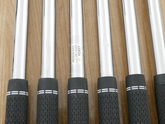 Iron set : Ping : ชุดเหล็ก Ping i240 (รุ่นล่าสุด ออกปี 2025) มีเหล็ก 6-Pw,Aw (6 ชิ้น) ก้านเหล็ก NS Pro 850 NEO Flex S