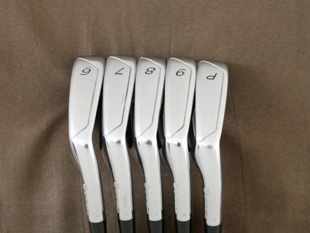 Iron set : Taylormade : ชุดเหล็ก Taylormade R11 มีเหล็ก 6-Pw (5 ชิ้น) ก้านกราไฟต์ Flex R