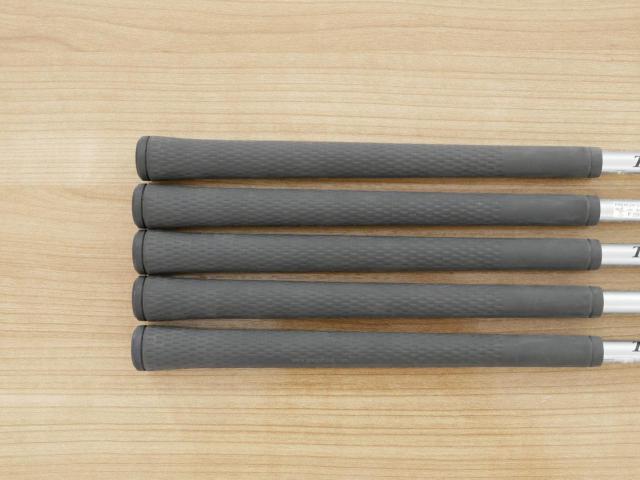 Iron set : Katana : ชุดเหล็กกระเทย Katana Voltio III G Series Hi (ตีง่าย ไกลมาก) มีเหล็ก 7-Pw,Aw (5 ชิ้น ระยะเทียบเท่า เหล็ก 6-Pw) ก้าน Tour AD VS-5 Flex R