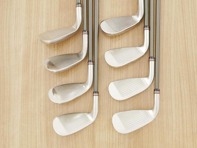 Iron set : PRGR : ชุดเหล็ก PRGR Premium Red TR-X 505 (รุ่นท็อป หน้าเด้ง ตีง่ายไกลมาก) มีเหล็ก 5-Pw,Aw,Sw (8 ชิ้น) ก้านกราไฟต์  M-40 Flex SR