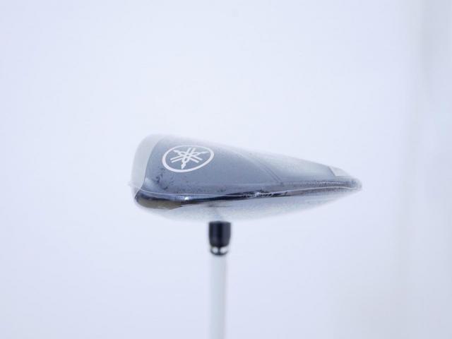 Lady club : All : **ของใหม่ ยังไม่แกะพลาสติก** หัวไม้ 3 Yamaha Inpres DriveStar (รุ่นล่าสุด ปี 2025 ตีไกลมากๆ) Loft 16.5 ก้าน Mitsubishi ELDIO TM-325f Flex L