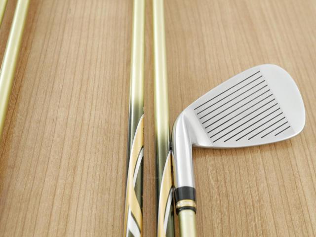 Iron set : Honma : ชุดเหล็ก Honma Beres IS-03 (ปี 2015 หน้าเด้ง Forged) มีเหล็ก 6-10 (5 ชิ้น) ก้าน ARMRQ 8 (49) Flex SR (2 ดาว)
