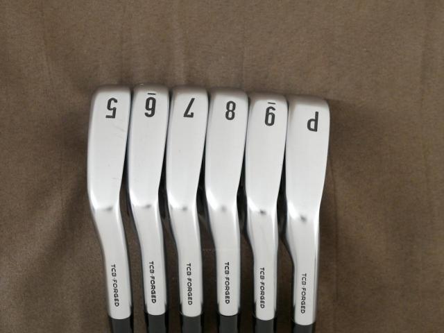 Iron set : Callaway : ชุดเหล็ก Callaway APEX TCB Forged (รุ่นปี 2022) มีเหล็ก 5-Pw (6 ชิ้น) ก้านเหล็ก NS Pro Modus 120 Flex S