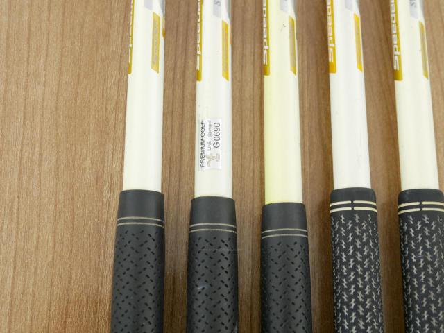 Iron set : Katana : ชุดเหล็ก Katana Sword LX-880 (เหล็กยาวเป็น Utility ตีง่าย) มีเหล็ก 7-Pw,Aw (5 ชิ้น) ก้านกราไฟต์ Fujikura Speeder Five Flex SR