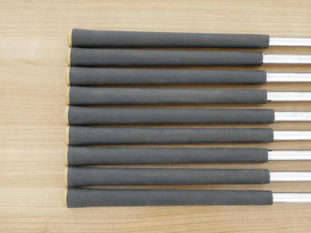 Iron set : XXIO : ชุดเหล็ก XXIO 7 (ตีง่ายมาก ไกล) มีเหล็ก 4-Pw,Aw,Sw (9 ชิ้น) ก้านเหล็ก NS Pro 920 Flex S