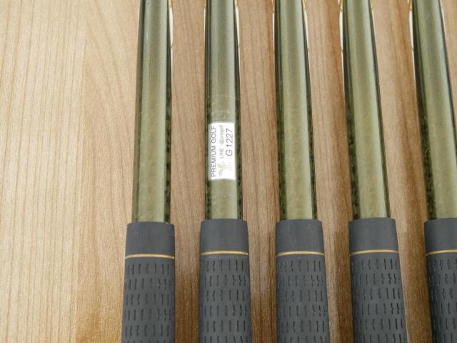 Iron set : Honma : ชุดเหล็ก Honma Beres IS-06 Forged (ปี 2019) มีเหล็ก 7-11,Aw (6 ชิ้น เทียบเท่า 6-Pw,Aw) ก้าน ARMRQ X (47) Flex R (2 ดาว)