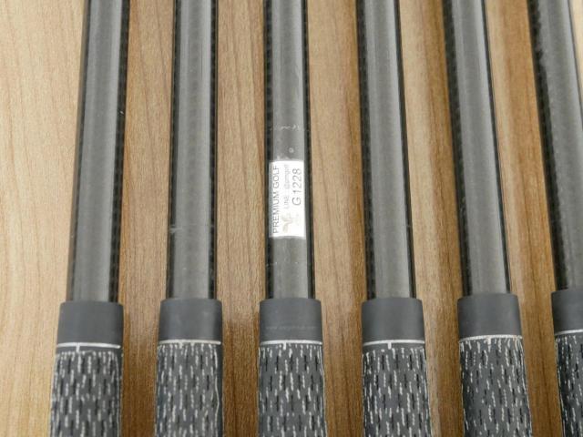 Iron set : Honma : Honma Beres MG703 (หน้าเด้ง) มีเหล็ก 6-11 (6 ชิ้น เทียบเท่า 5-Pw) ก้าน ARMRQ UD49 Flex R (1 ดาว)