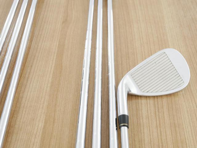 Iron set : Taylormade : ชุดเหล็ก Taylormade Gloire G (รุ่นท๊อปสุด ตีไกลมากๆ เหล็ก 7 Loft 26.5 หน้าเด้ง) มีเหล็ก 5-Pw,Aw (7 ชิ้น) ก้านเหล็ก NS Pro 830 Flex R