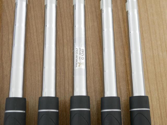 Iron set : XXIO : ชุดเหล็ก XXIO Cross 2 (ออกปี 2021 ตีไกลที่สุดของที่สุดจาก XXIO หน้าเด้งสุดๆ) มีเหล็ก 5-Pw (6 ชิ้น ตีไกลกว่าปกติ 2 เบอร์) ก้านเหล็ก NS Pro 860 DST Flex R